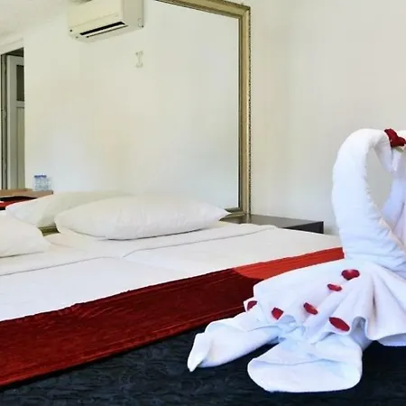 Hotel Altinkum Bungalow 3*