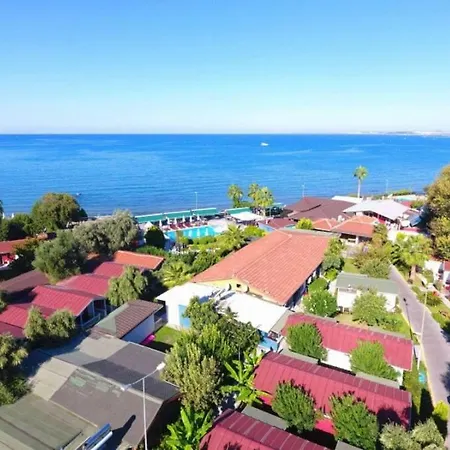 Hotel Altinkum Bungalow Side