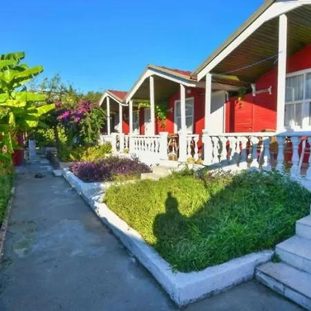 فندق Altinkum Bungalow 3*