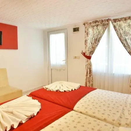 Hotel Altinkum Bungalow Side