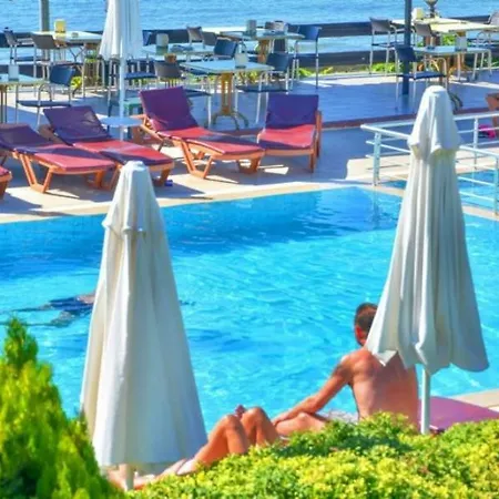 Altinkum Bungalow Side