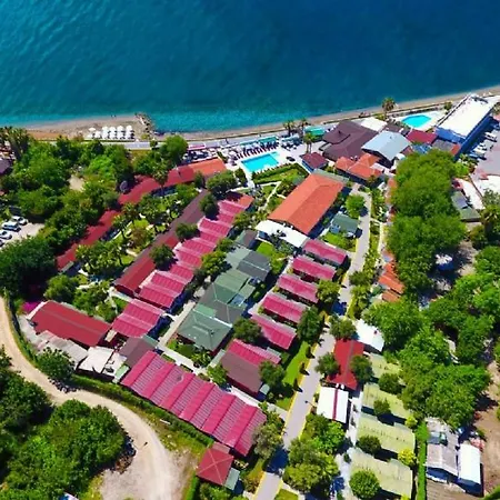 Altinkum Bungalow Side